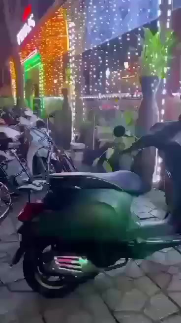 Cho thuê quán Cafe góc đường DK5A, Bến Cát - Diện tích 300m², Full nội thất chỉ vào kinh doanh!