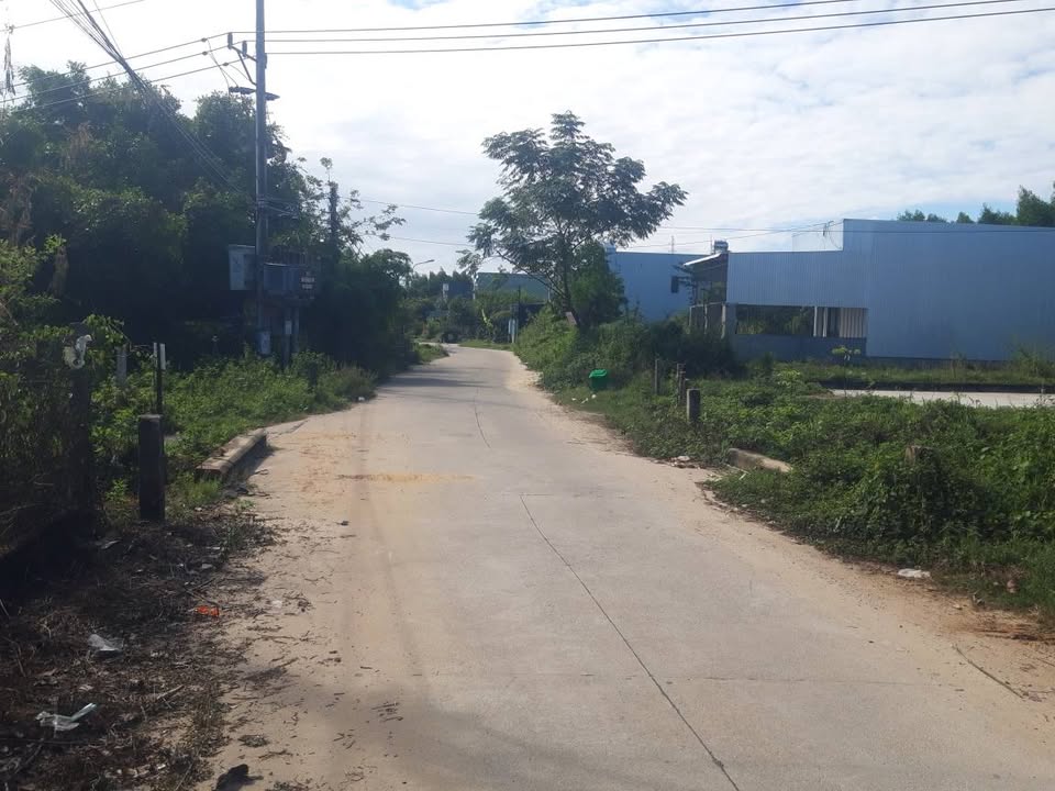 Nhà chính chủ Vân Trai, Núi Thành 150m² - Giá thỏa thuận, sẵn sàng vào ở!