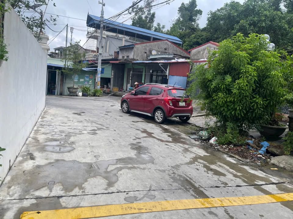 Nhà 2 tầng tại chợ Quảng Thanh, Hải Phòng 180m² giá chỉ 2 tỷ - Đầu tư sinh lời ngay!