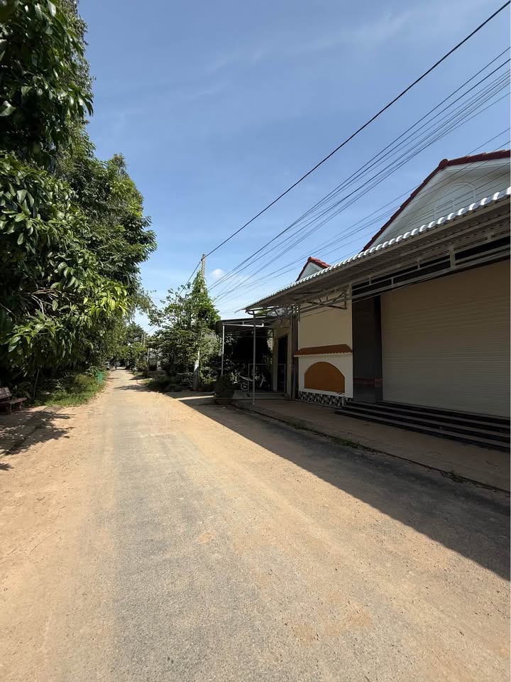 Đất nền Lê Văn Cử, Hòa An, 141m² giá 1.99 tỷ - Đầu tư sinh lợi hấp dẫn!