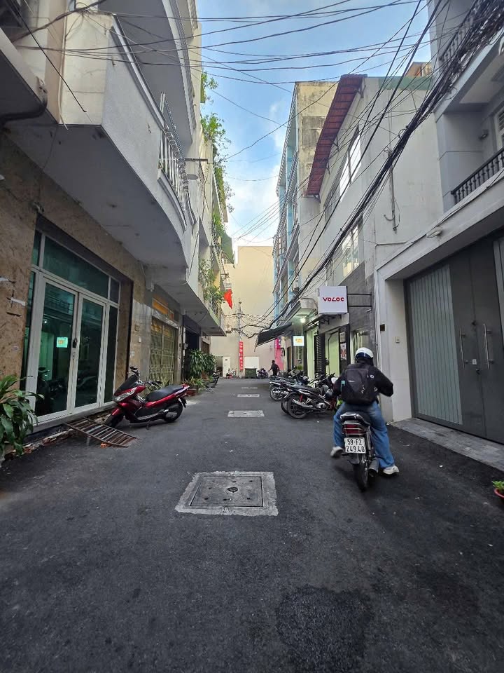 Nhà hẻm Sư Vạn Hạnh, Q10 67.5m² giá 18.5 tỷ - Đầu tư sinh lời hấp dẫn!