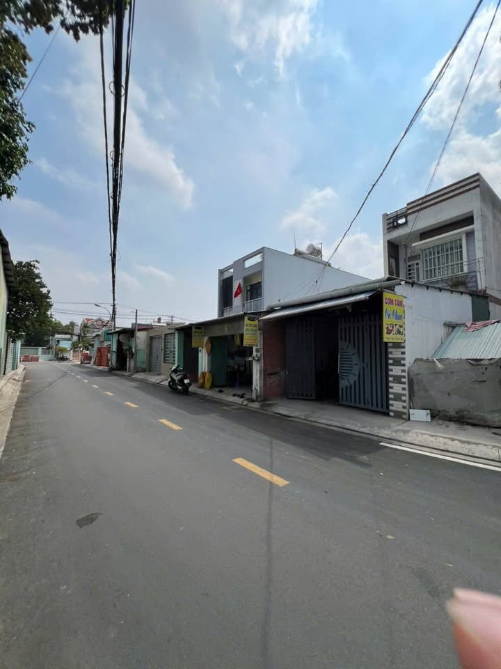 Nhà cấp 4 mặt tiền đường Lý Thường Kiệt Hóc Môn 95m² giá 4.25 tỷ - Vị trí đẹp không thể bỏ qua!