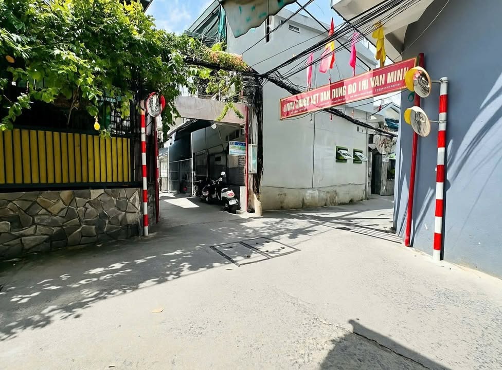 Đất Trưng Nữ Vương 94.7m² giá 3.7 tỷ - Nở hậu phong thủy tuyệt đẹp!