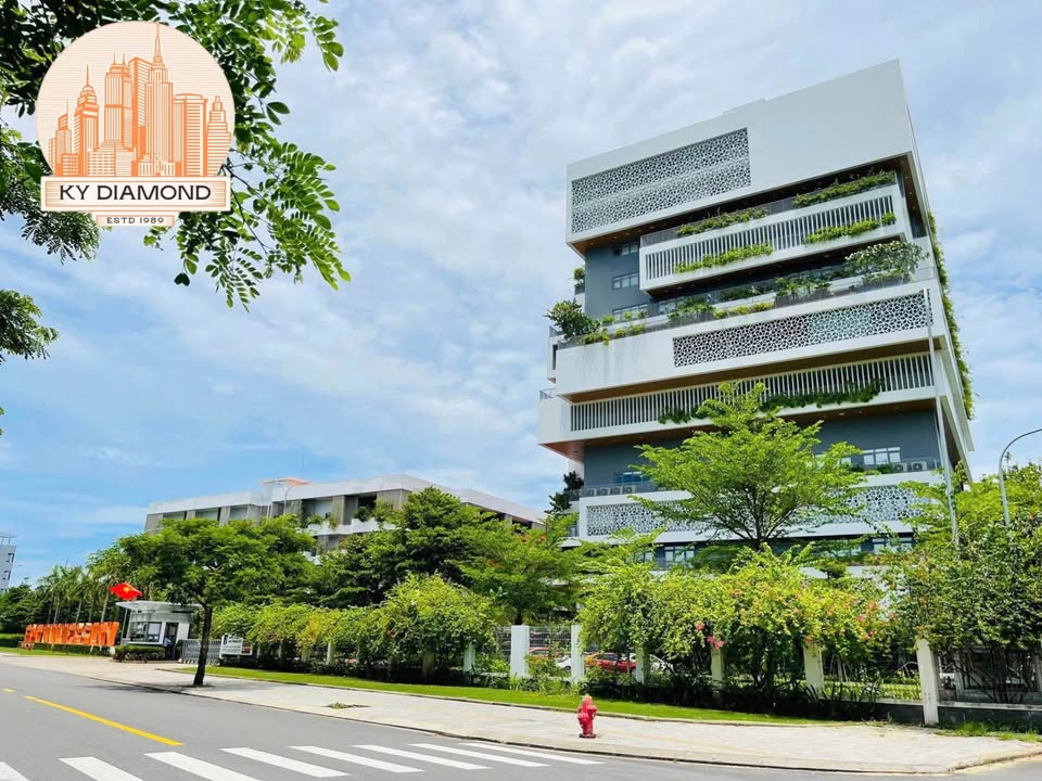 Đất nền shophouse Khu ĐH FPT 90m² giá đầu tư - Sổ hồng chính chủ!