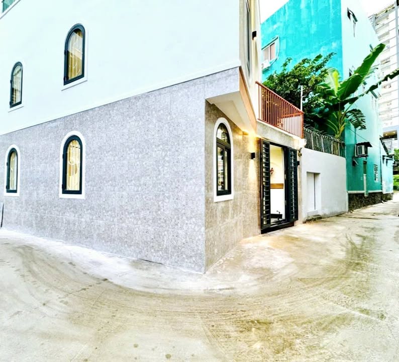 Nhà góc 2 mặt thoáng Quốc Lộ 13, Bình Thạnh 42m² giá 6.68 tỷ - Vị trí vàng không thể bỏ lỡ!