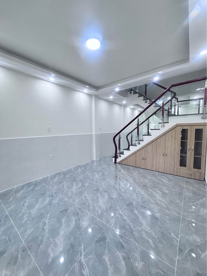 Nhà phố tại phường 7, Đà Lạt 75m² giá 2.8 tỷ - Chính chủ bán gấp!