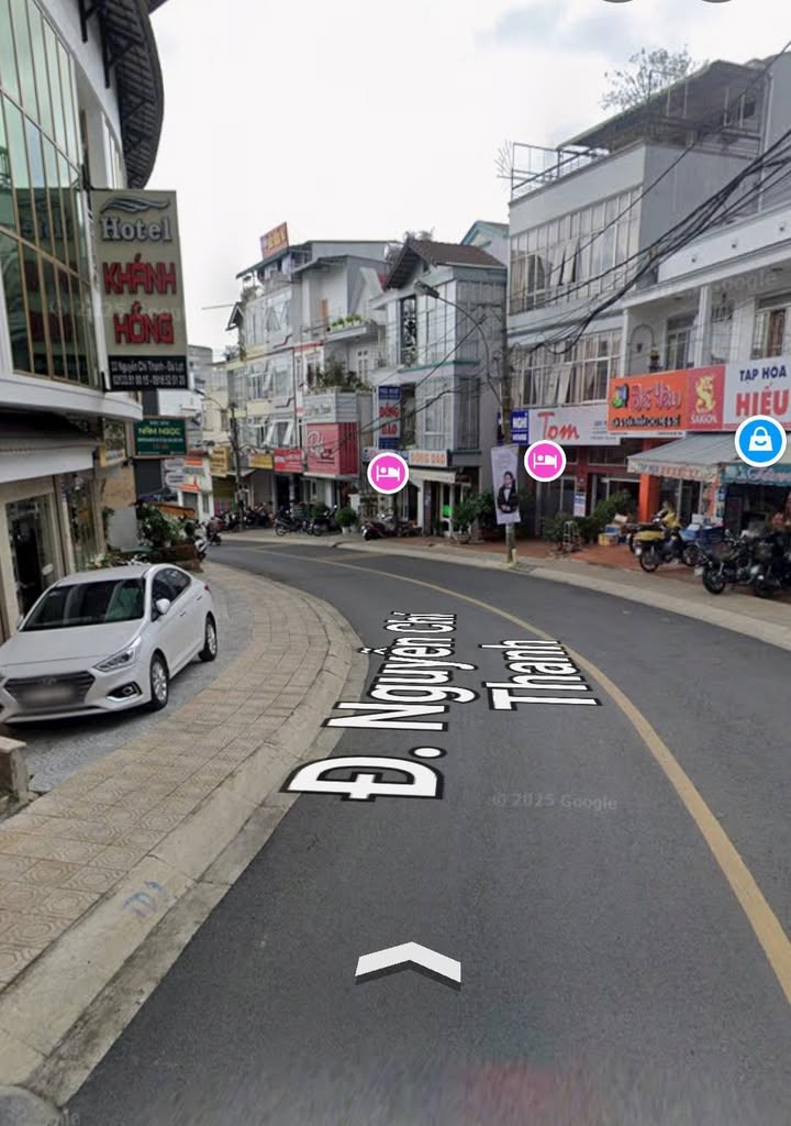 Nhà 2 mặt tiền đường Nguyễn Chí Thanh, Đà Lạt 176m² - Sổ hồng chính chủ, thuận tiện kinh doanh!