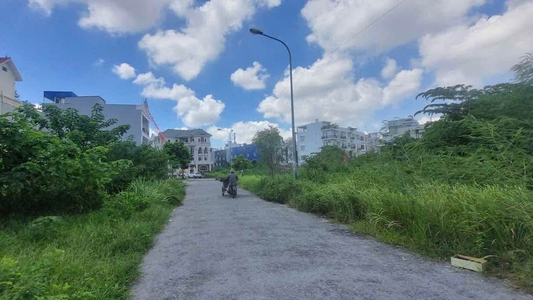 Lô đất biệt thự Vườn Hồng Hải An 150m² giá 8.25 tỷ - Không gian sống đẳng cấp!