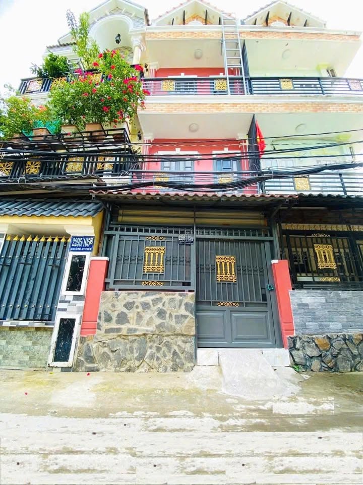 Nhà mặt tiền hẻm 2295 Huỳnh Tấn Phát, Nhà Bè 24m² giá 2.19 tỷ - Đầu tư sinh lời!