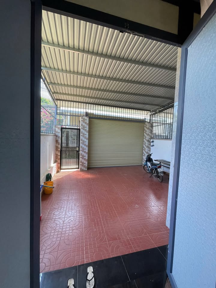 Nhà Tân Xuân 126m² giá 442 triệu - Chính chủ, sổ đỏ đầy đủ!