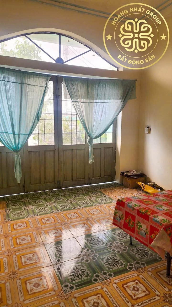 Nhà mặt tiền đường Nguyễn Trãi, phường 9, Cà Mau - 79m² giá chỉ 7 triệu/tháng