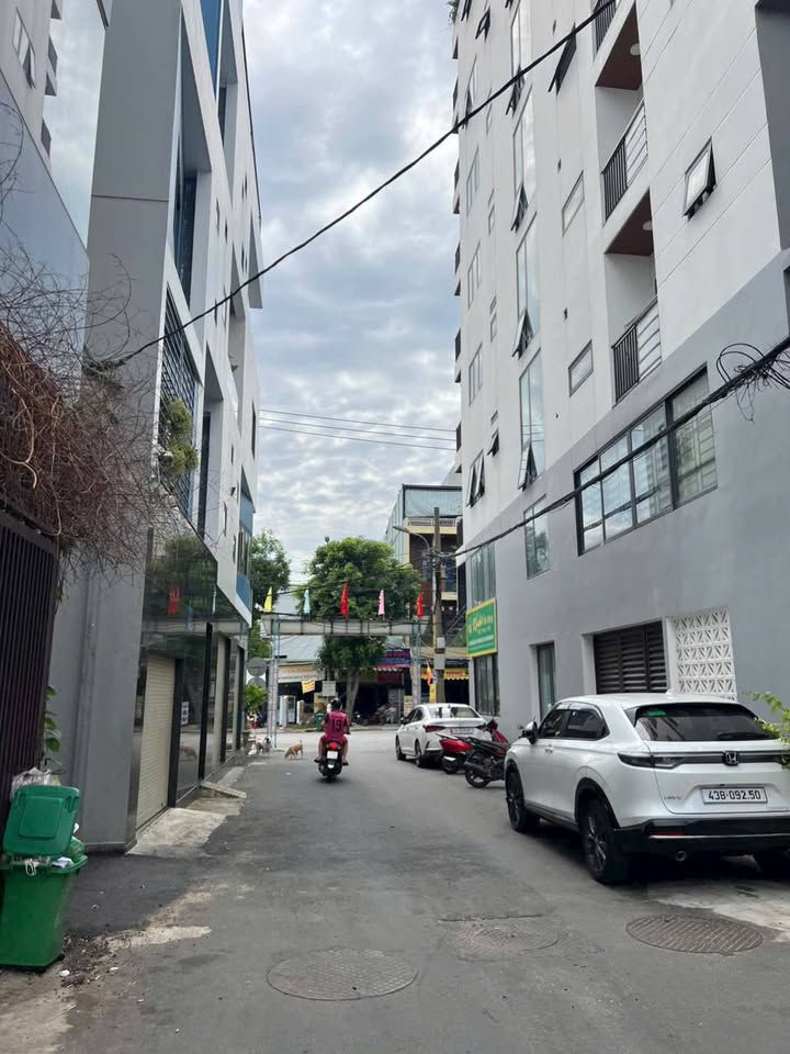 Bán đất kiệt ô tô 6m Bùi Tá Hán, Đà Nẵng 90m² giá 5.55 tỷ - Cơ hội đầu tư hấp dẫn!