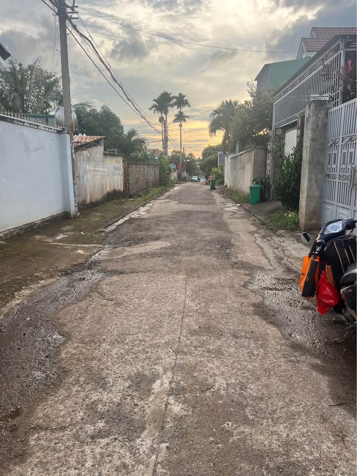 Đất nền Hẻm 92 Nguyễn Xuân Nguyên, Tân An 110m² giá 1.9 tỷ - Sổ đỏ chính chủ!