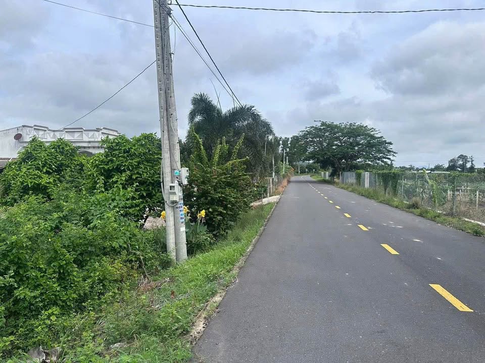 Đất nền 450m² xã Long Tân, Đất Đỏ - Sổ đỏ chính chủ, giá 2.4 tỷ!