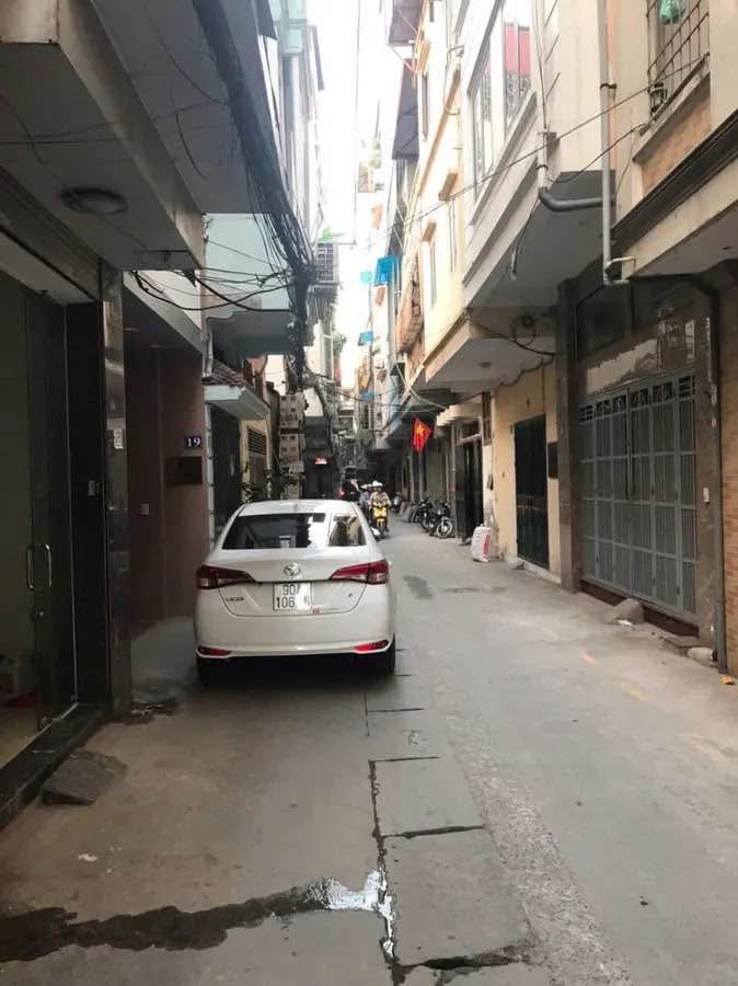 FrontHouse Nguyễn Xiển 60m² giá 18 tỷ - Đầu tư sinh lời ngay lập tức!