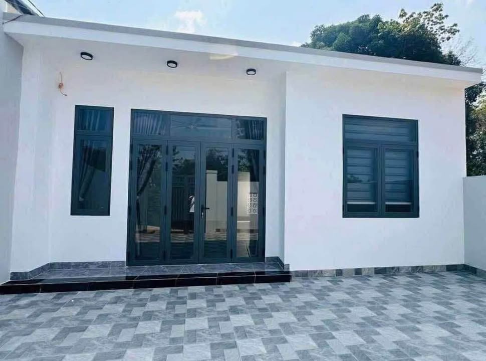 Nhà cho thuê Hẻm 451 Y Moan, Buôn Ma Thuột - Giá 4 triệu/tháng, đầy đủ nội thất