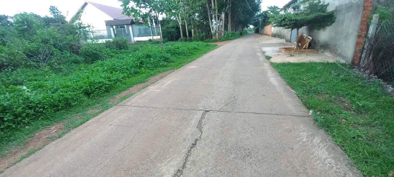 Bán đất thổ cư 2 mặt tiền đường Đào Duy Anh, phường Ea Kao - Giá chỉ 1.49 tỷ!