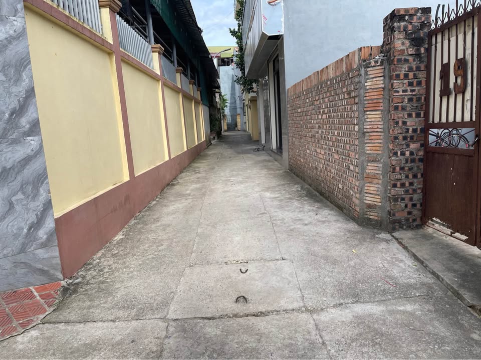 Đất nền Linh Quy Bắc 60m² giá 3.3 tỷ - Đường thông ô tô tránh