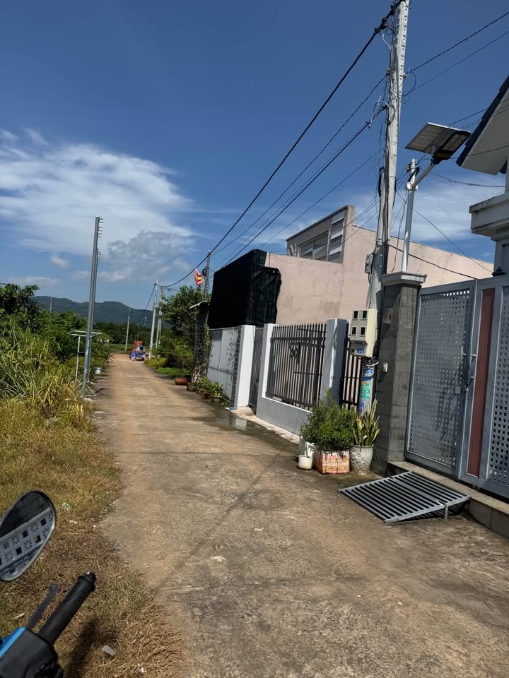 Nhà nguyên căn Hòa Long 125m² giá 6 triệu - Full nội thất sang trọng!