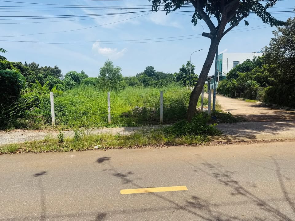 Đất nền mặt tiền đường Số 9, phường Long Phước, 359m² giá 2.75 tỷ - Cơ hội đầu tư lý tưởng!