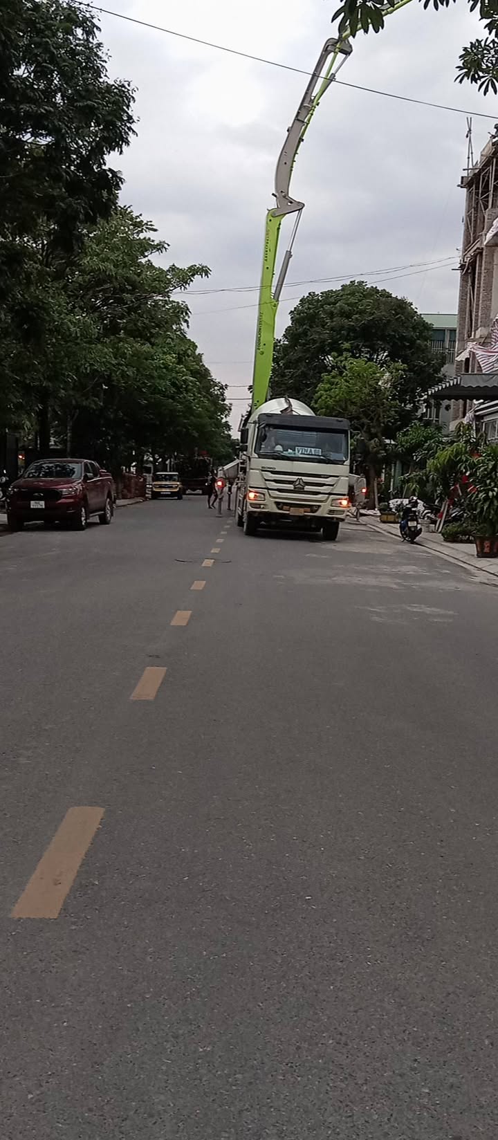 Bán gấp FrontHouse mặt đường Trịnh Đình Cửu, 87m² chỉ 3 tỷ - Kinh doanh sầm uất!