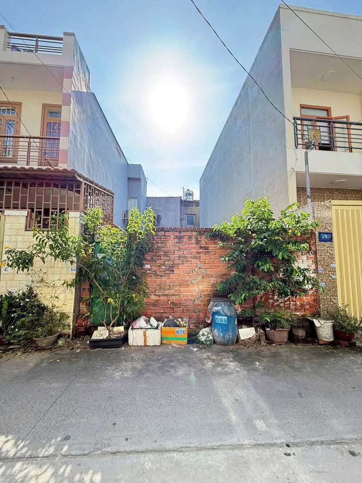 Đất thổ cư 70m² tại Tân Chánh Hiệp, Quận 12 - Giá chỉ 4.85 tỷ, hẻm xe hơi thông thoáng!