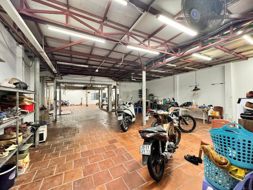 Đất Cầu Đất, Hoàn Kiếm 257m² giá 42.9 tỷ - Cơ hội đầu tư siêu lợi nhuận!