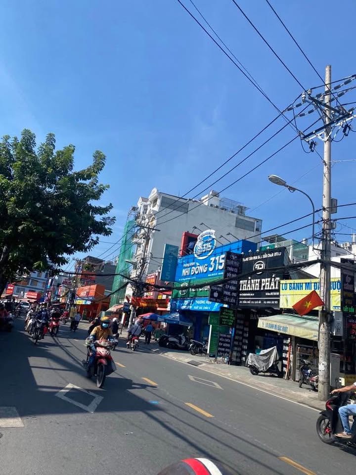 Nhà mặt tiền Thống Nhất, Gò Vấp, 100m² giá 32 tỷ - Đầu tư sinh lời cao!