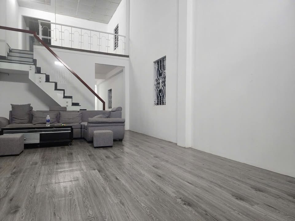 Nhà riêng Nại Hiên Đông Sơn Trà 72m² giá 6 tỷ - Thiết kế hiện đại, sẵn sàng vào ở!