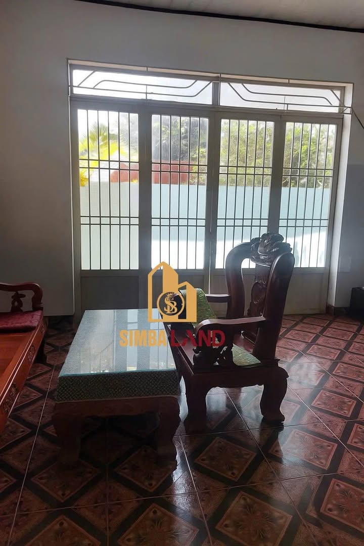 Đất tặng nhà cấp 4 tại Nghĩa Hiệp, Đức Trọng 100m² giá 2.5 tỷ - Đầu tư sinh lời hấp dẫn!