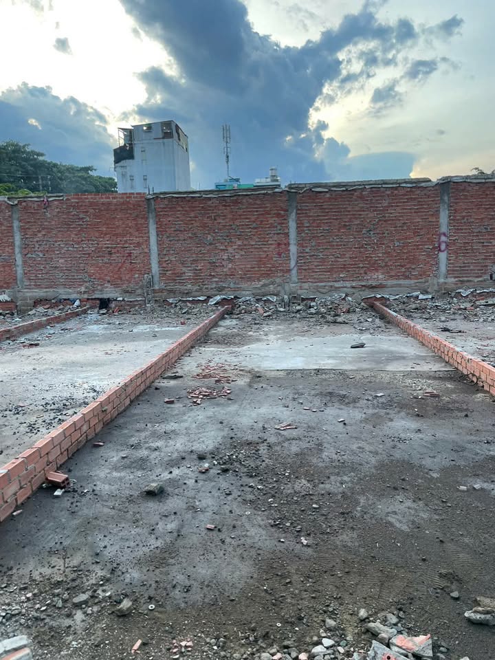 Đất Lương Thế Vinh Tân Phú 57m² giá 5.35 tỷ - Sổ riêng, thổ cư đầy đủ!