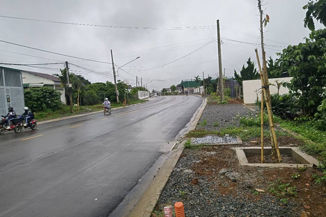 Đất mặt tiền Nguyễn Đình Chiểu Bảo Lộc 950m² giá 5.85 tỷ - Cơ hội đầu tư hấp dẫn!