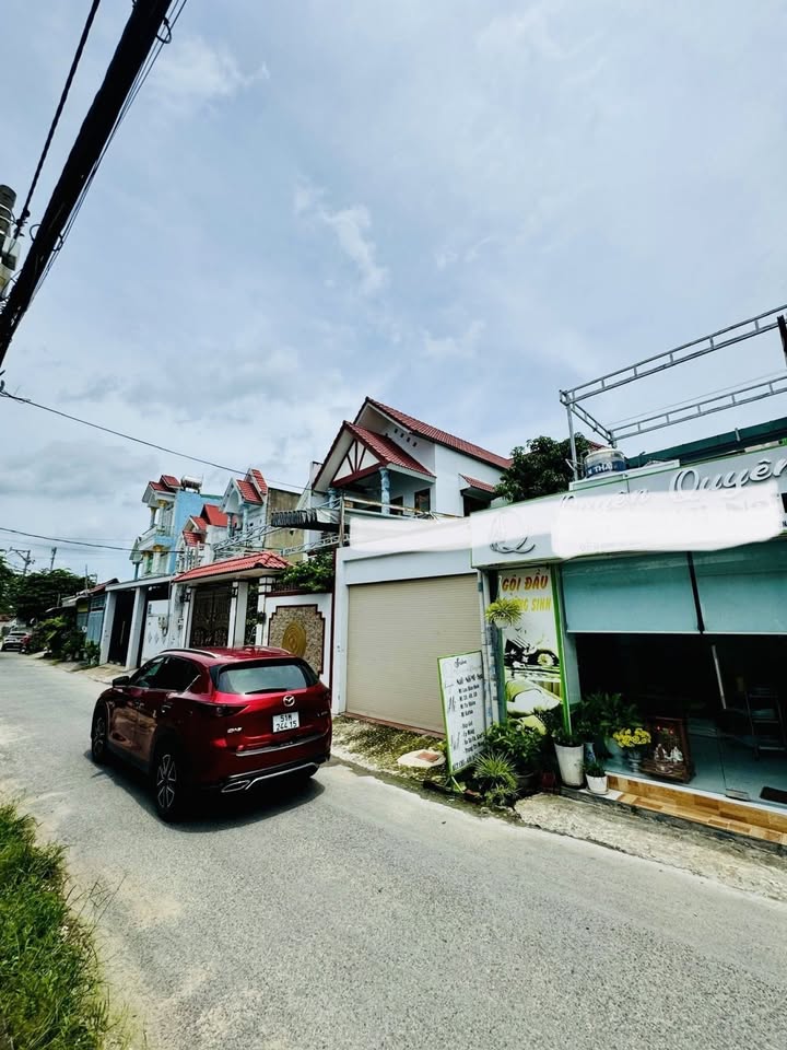 Nhà xưởng 386m² tại Hóc Môn giá 11 tỷ - Đầu tư sinh lời ngay!