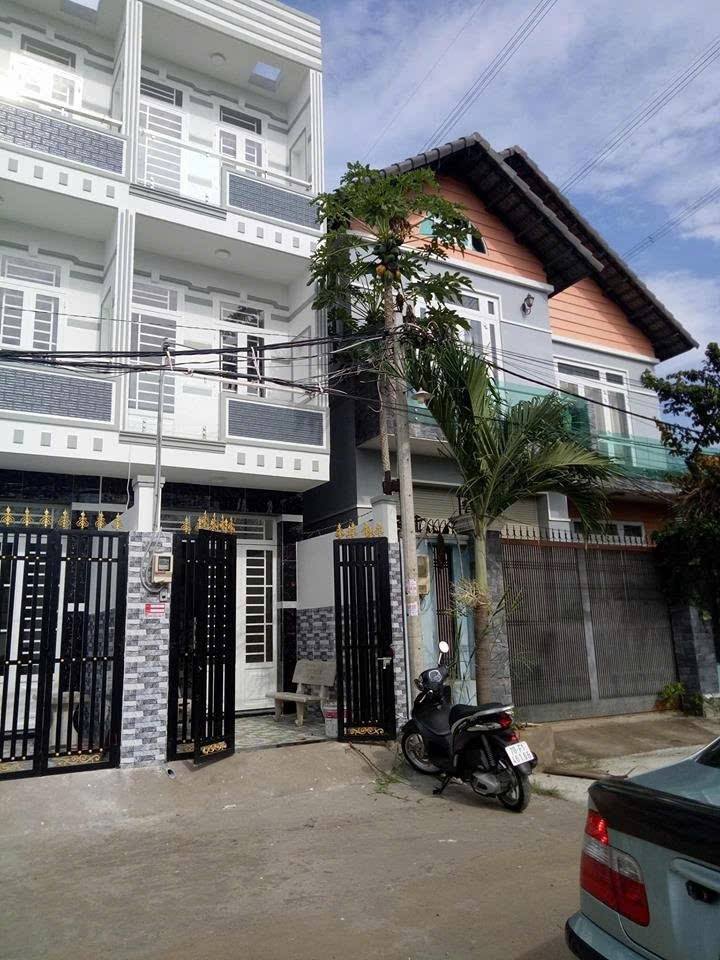 Nhà nguyên căn tại Lê Văn Lương, Nhà Bè 49m² giá 8 triệu - Thích hợp cho gia đình đông người!