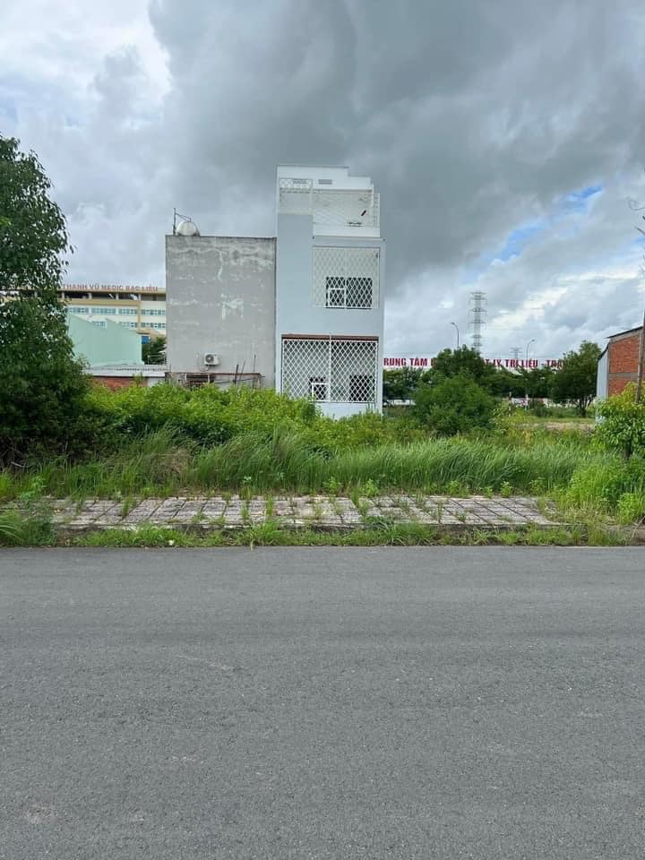 Cặp nền đất KDC Tràng An, Bạc Liêu 111m² giá 1.12 tỷ - Sổ đỏ chính chủ