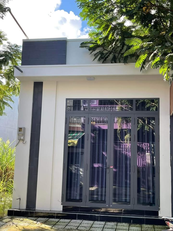 Nhà cấp 4 mặt tiền đường số 5 KDC Tràng An, Bạc Liêu - 69.75m² giá 1.3 tỷ - Chính chủ bán!