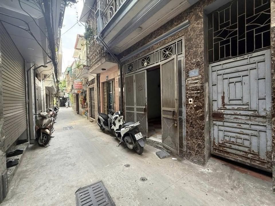 Nhà phố Ngõ Quỳnh, Hai Bà Trưng 72m² giá 17 tỷ - Kinh doanh sầm uất!