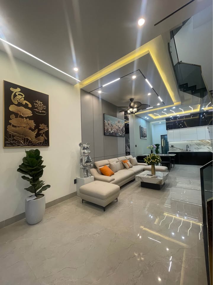 Nhà đẹp 3 tầng Trần Xuân Lê, Đà Nẵng 80m² - Giá thỏa thuận, sẵn sàng ở ngay!