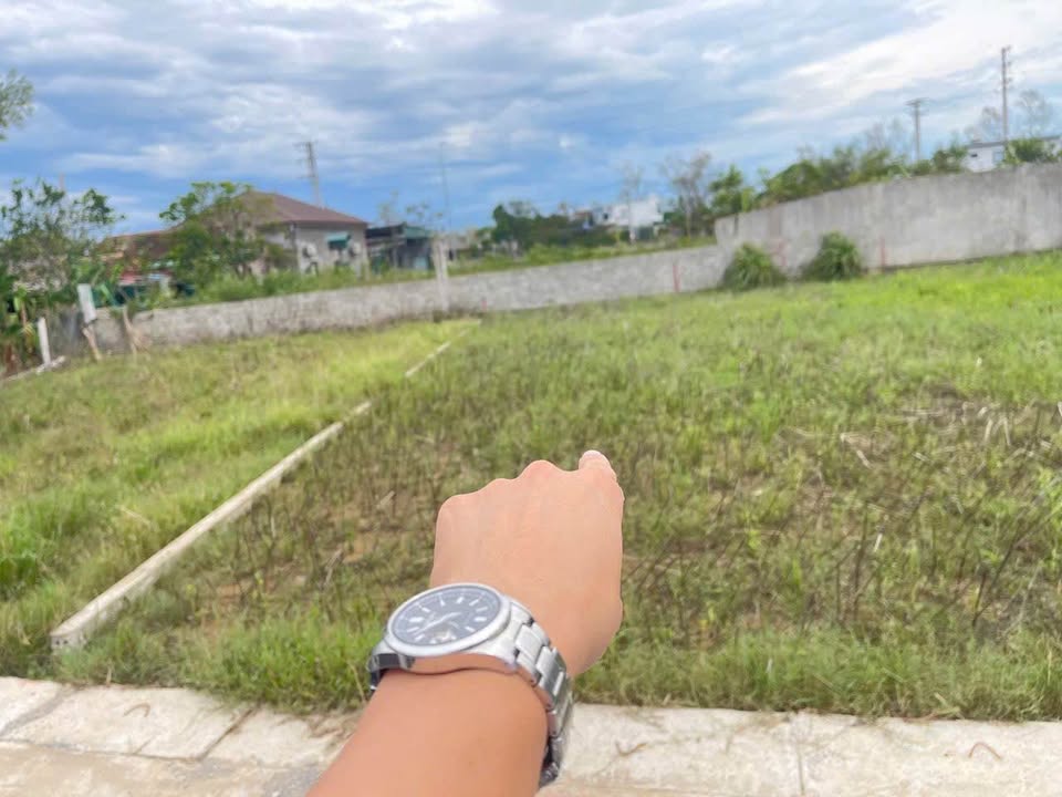 Bán đất xóm 2 Nghi Phong TP Vinh 94,8m² giá 1.7 tỷ - Đầu tư sinh lời hấp dẫn!