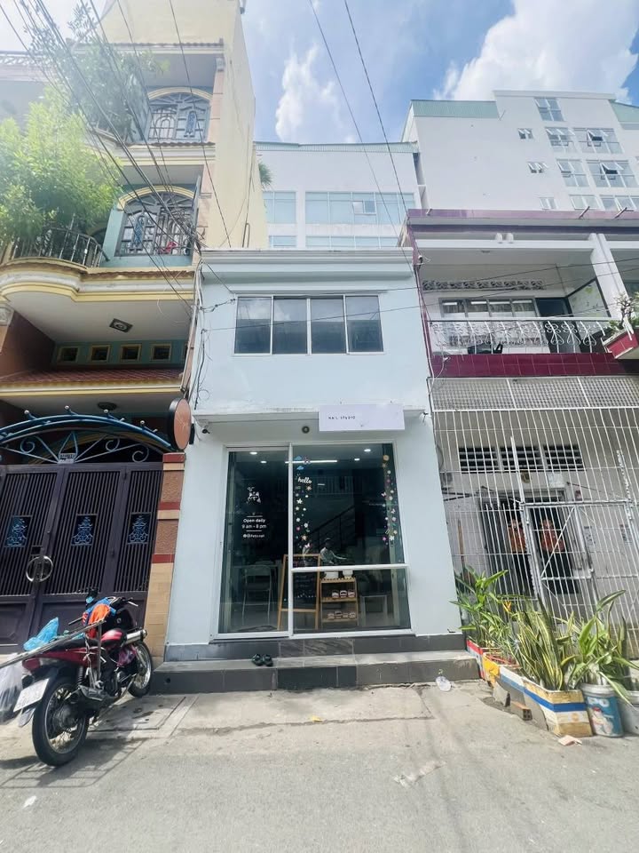 Nhà phố Sư Vạn Hạnh Q.10 25m² giá 5 tỷ - Kinh doanh cực tốt!