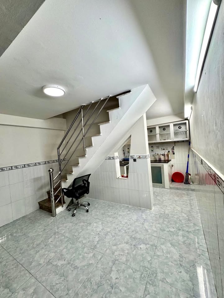 Nhà cho thuê 499 Quang Trung, Gò Vấp 24m² giá 6.8 triệu - Nhà sạch sẽ, nội thất đầy đủ!