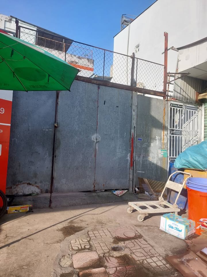 Bán đất An Phú, Thủ Dầu Một 135m² giá 5.5 tỷ - Đường lớn thuận tiện, đầu tư sinh lời!