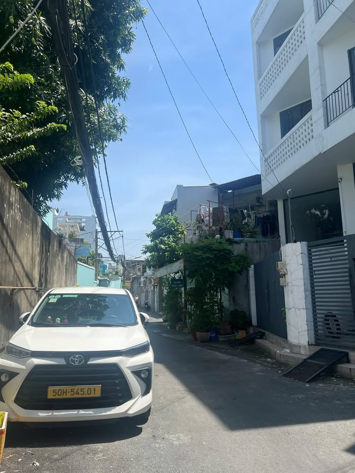 Nhà mặt tiền 3 tầng Gò Vấp 57m² giá 6.5 tỷ - Ô tô vào nhà, khu dân trí cao!