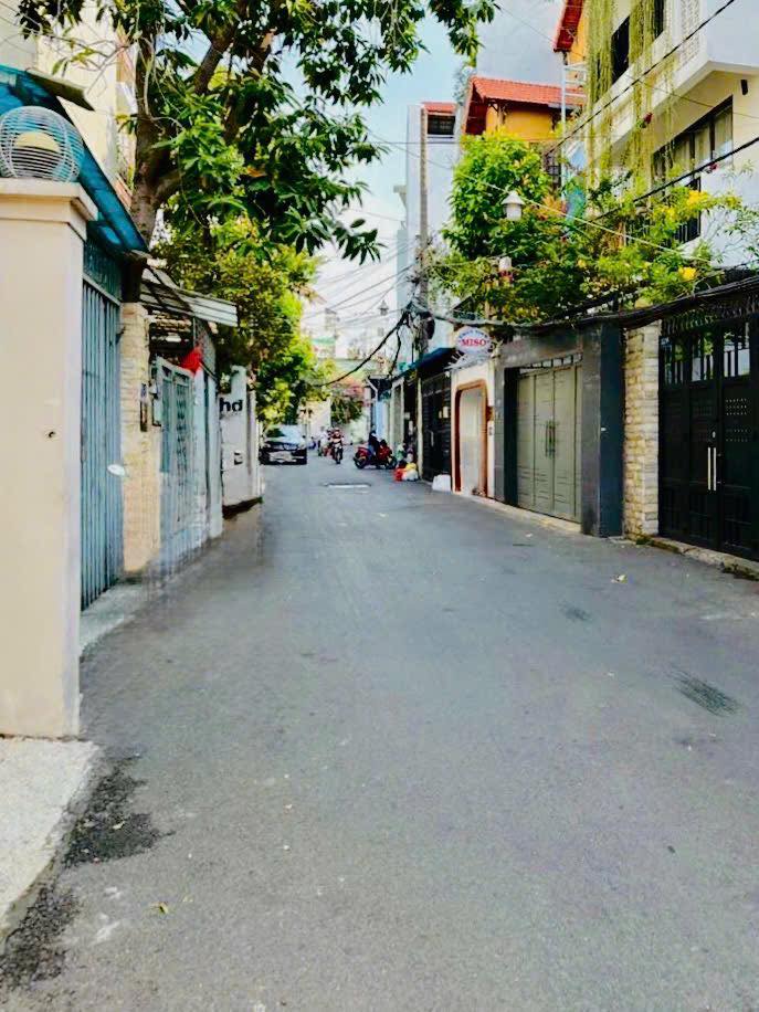 Nhà 2 tầng Phường Nhiêu Lộc 128m² giá 24.99 tỷ - Kinh doanh đắc địa!