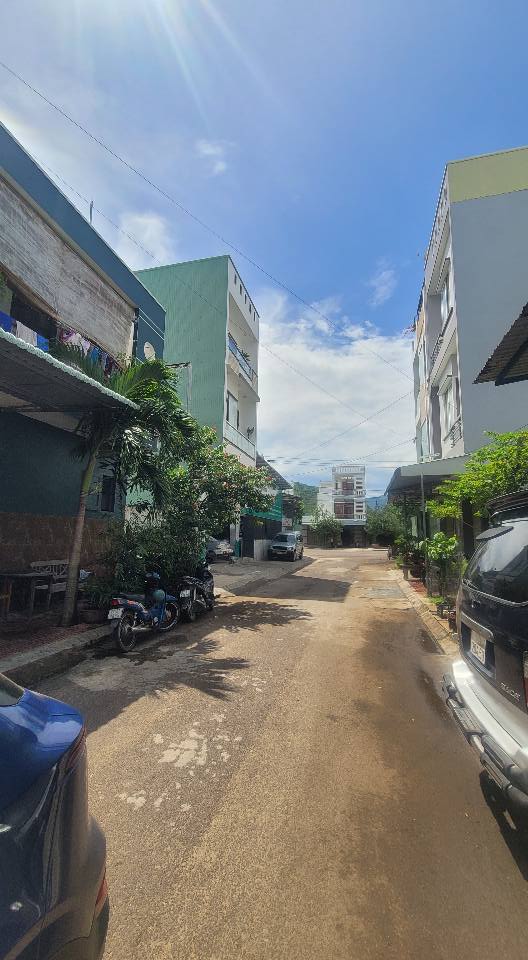 Đất đường Hoa Lư Nhơn Bình 50m² giá 2 tỷ - Cơ hội đầu tư hấp dẫn!