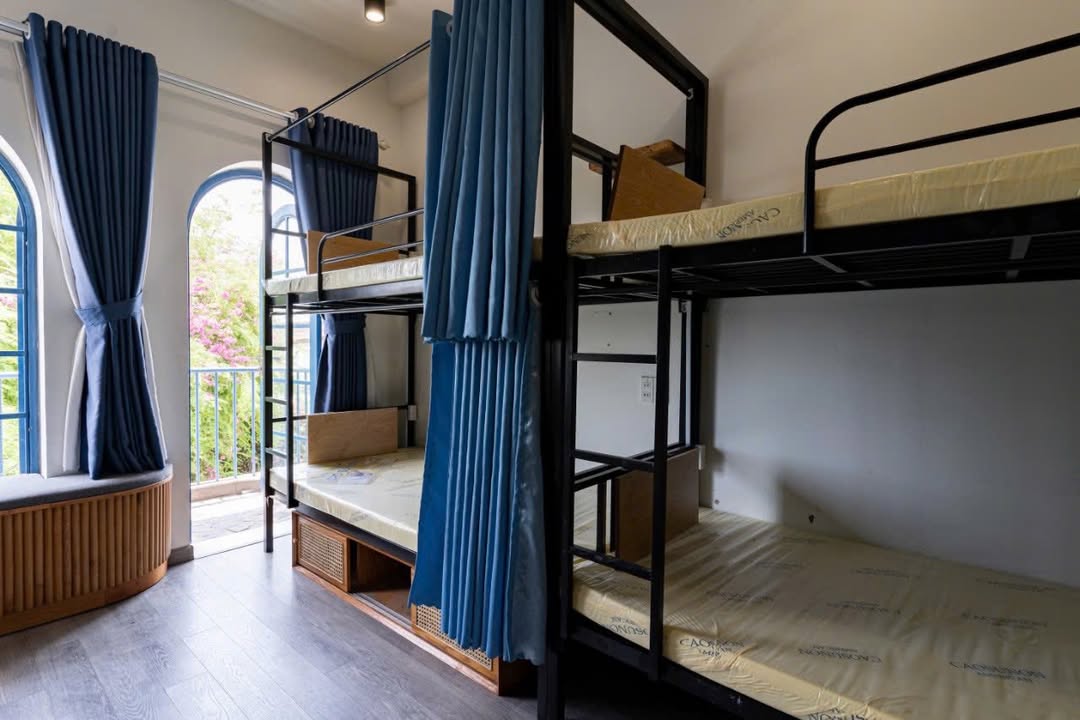 Ký túc xá dịch vụ cao cấp Quận Tân Phú - Giường Nam 1.450.000 VND, Giường Nữ 1.850.000 VND