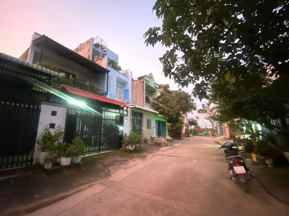 Nhà đẹp Tô Ký, 140m², 7.9 tỷ - Dọn vào ở ngay!