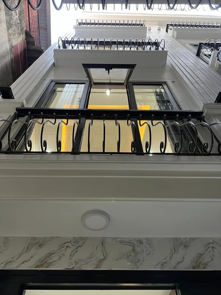 Nhà 4 tầng tại Thanh Xuân 36m² giá 4.5 tỷ - Đường Nguyễn Trãi, Lô góc tuyệt đẹp!