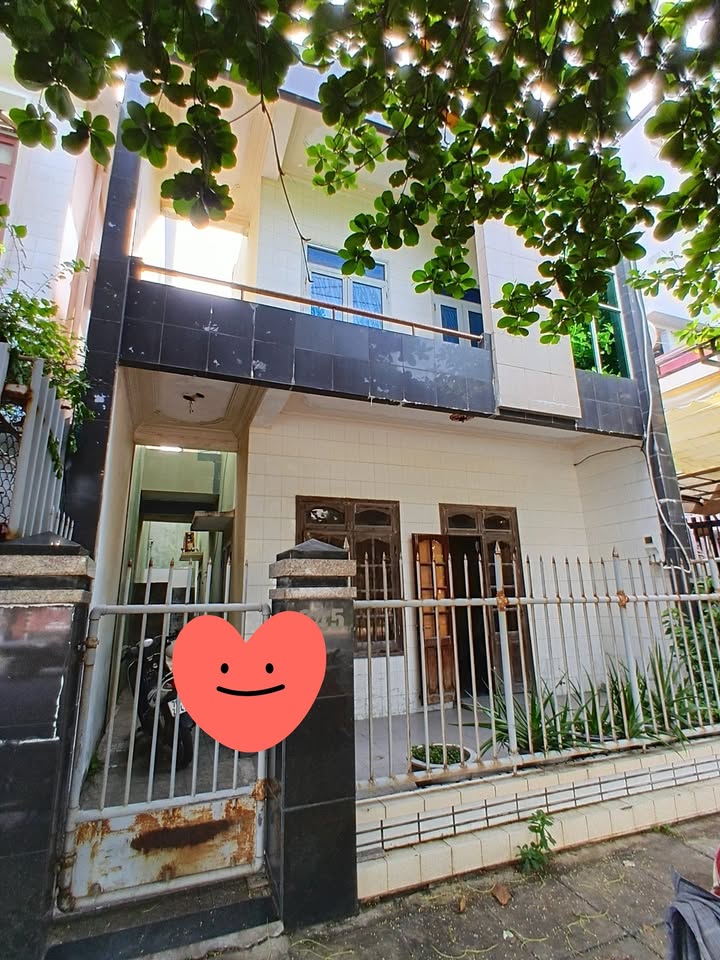 Nhà mặt tiền Lê Duẩn, Tuy Hòa 171.6m² giá 15 tỷ - Cách biển chỉ vài bước!