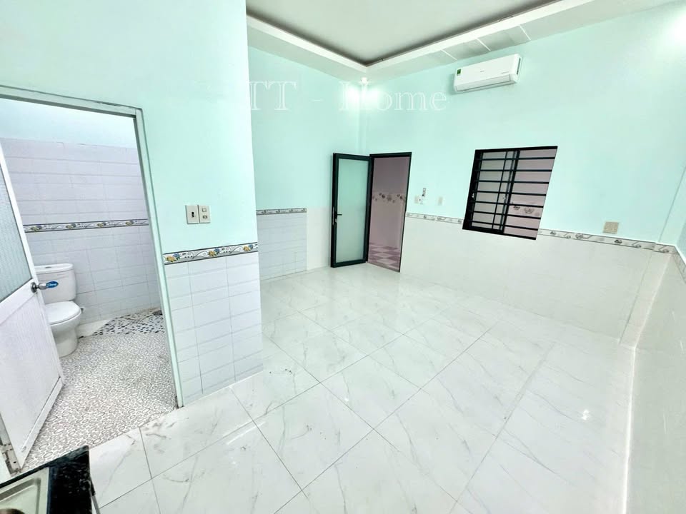 Phòng trọ Hưng Lợi 18m² giá 2 triệu - Nội thất đầy đủ, miễn phí nước!